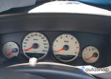 2002 Dodge Neon Sxt z USA, uszkodzony, nr VIN 1B3ES56C22D648709